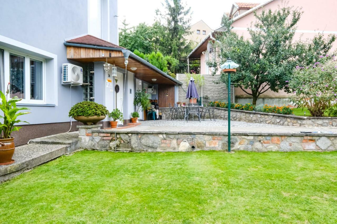 Apartment Livi Mikulov Kültér fotó